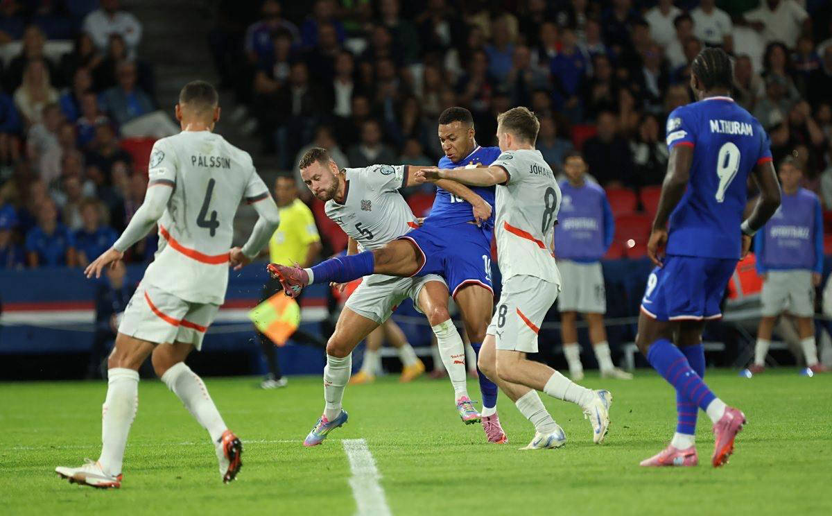 广东队夺得残特奥会乒乓球女子双打TT8-9金牌（广东队在残特奥会乒乓球女双TT8-9项目摘金）