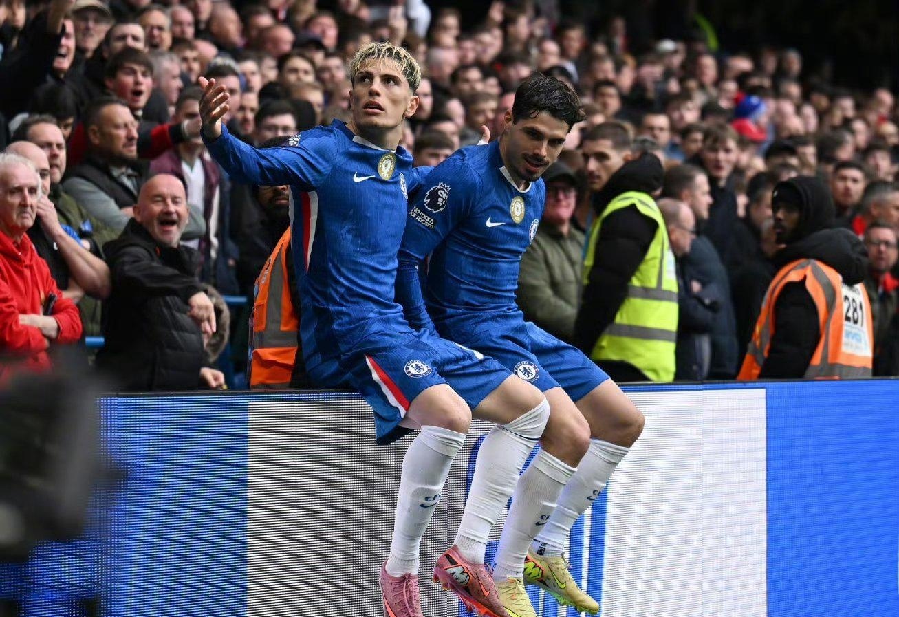 数据不说谎，中国足球离春天近了！今年U21球员出场时间较去年猛增243%（数据为证：中国足球回暖在路上，U21出场时间同比飙升243%）