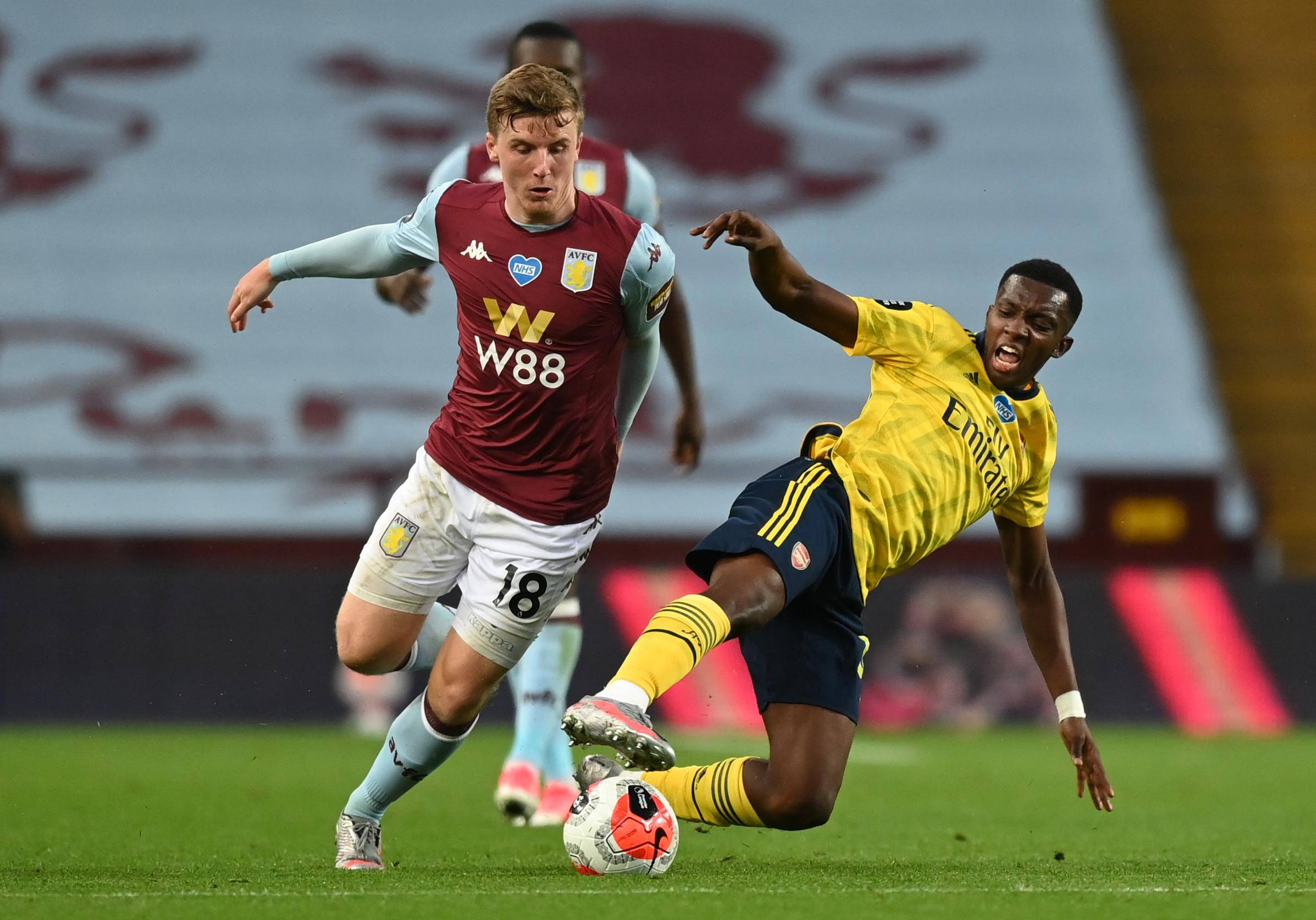 半场战报：三镇0-2山东，泽卡建功，刘洋破门（半场速报：三镇0-2山东，泽卡、刘洋先后建功）