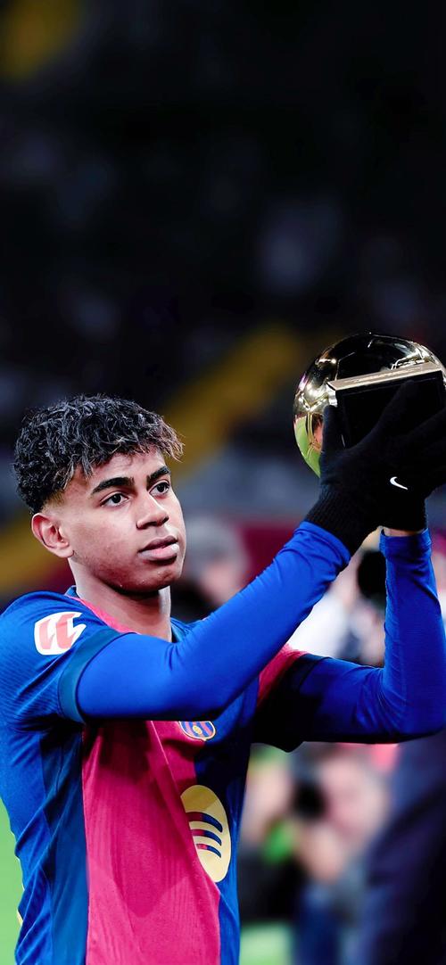 国王杯迎战巴萨！瓜达拉哈拉社媒：我们的目标就是晋级（国王杯碰巴萨，瓜达拉哈拉社媒表态：目标直指晋级）