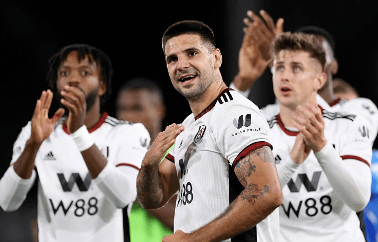 弗兰克将于本赛季末结束在浙江FC的球员生涯（弗兰克本赛季末将告别浙江FC球员生涯）