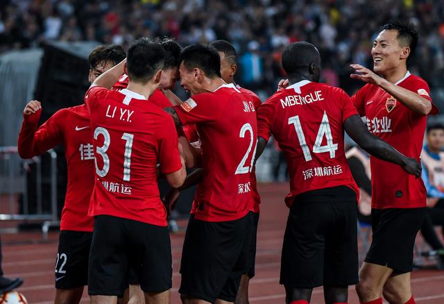 海纳：凯恩还有一年半的合同，我想不出他有什么理由离开拜仁（海纳：凯恩合同尚余一年半，我看不出他离开拜仁的理由）